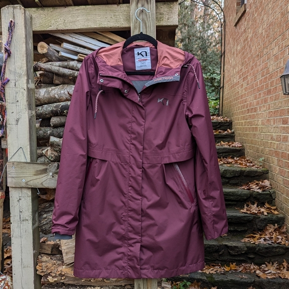 Kari Traa Jackets & Blazers - Kari Traa - Tvildemoen L Jacket in Fig - Women's Small